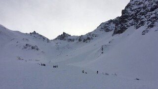 Tirolsko Alpy lavína sneh hory 1140 px SITA AP